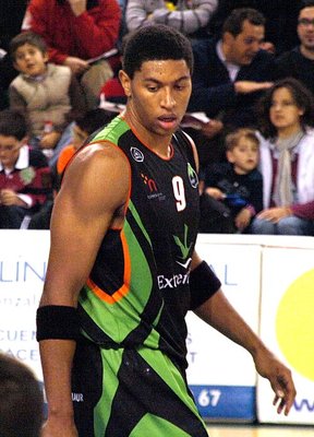 Wayne Simien