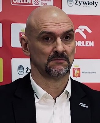 Zan Tabak