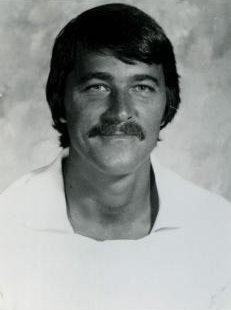 Lou Dampier