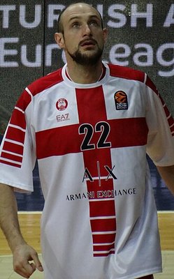 Marco Cusin
