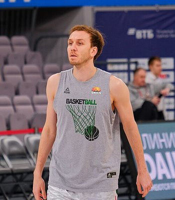 Artem Komolov