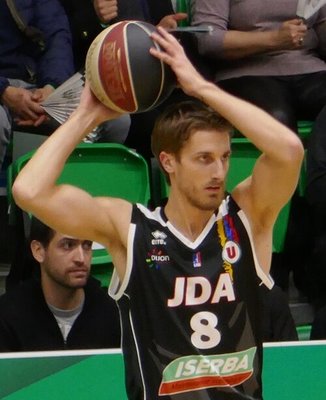 Valentin Bigote