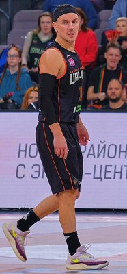 Anton Glazunov