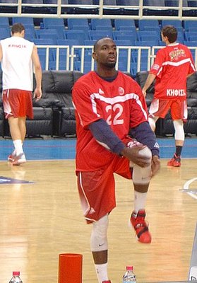 Dustin Hogue