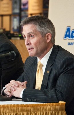 Lance Gregory