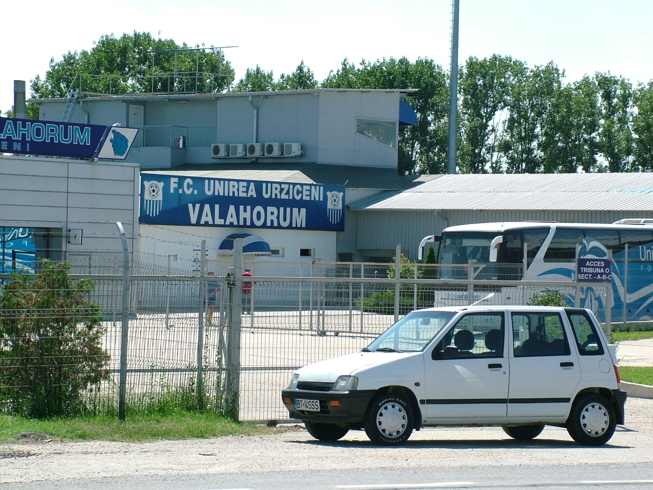 Tineretului Stadium (Urziceni)