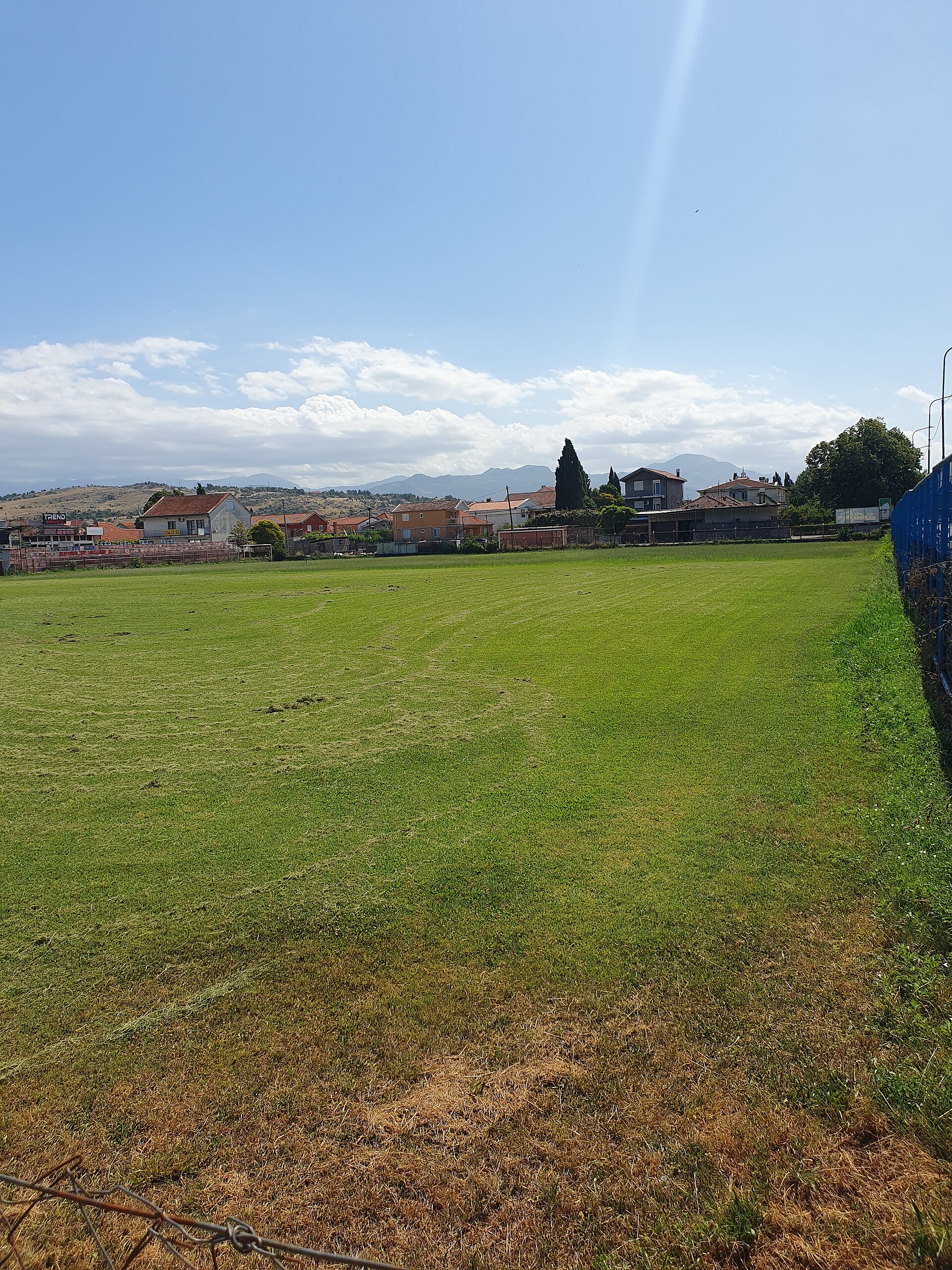 Tološi Stadium